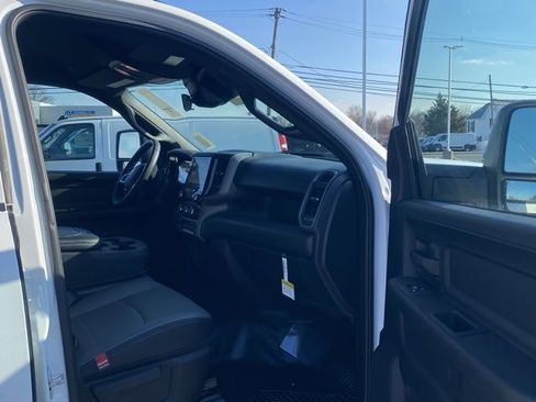 New 2026 RAM 2500 Tradesman w/ Chrome Appearance Group image 27