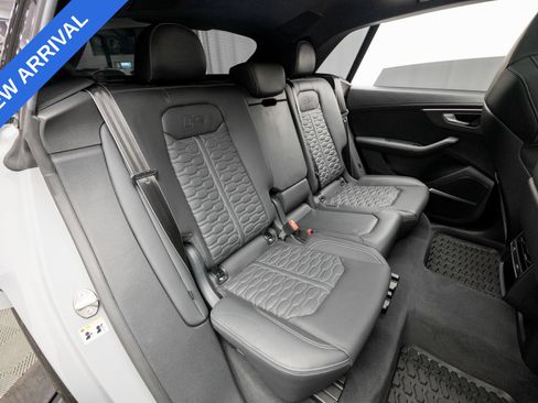 Used 2024 Audi RS Q8 AWD/4WD image 19