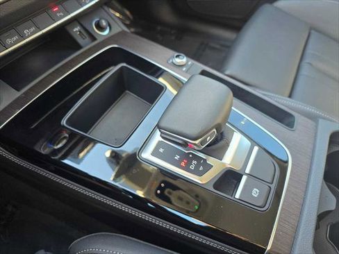 Used 2024 Audi Q5 2.0T Premium Plus w/ Premium Plus Package image 31