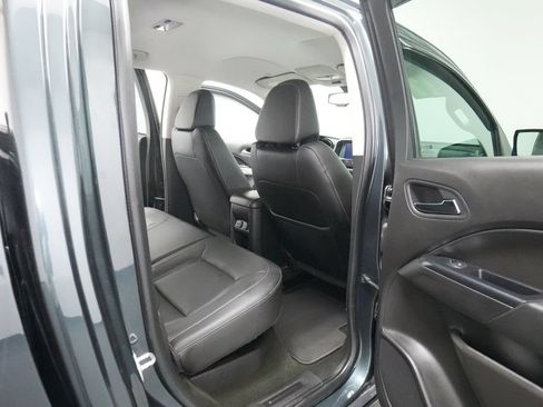 Used 2017 Chevrolet Colorado LT w/ Luxury Package, Chrome RWD image 23