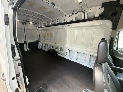 New 2026 Ford Transit 350 148 High Roof Extended AWD image 31