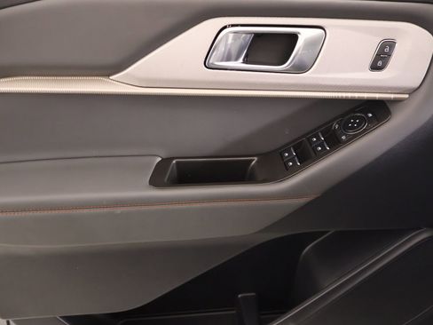 Used 2025 Ford Explorer Active image 17