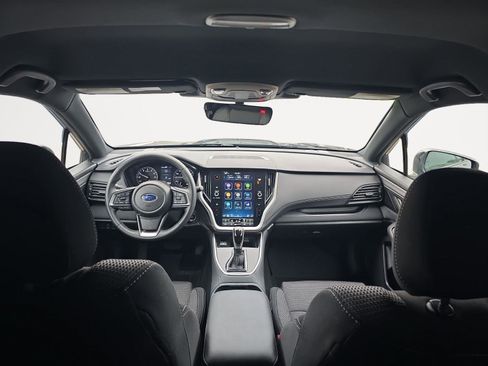 Used 2025 Subaru Outback Premium image 14