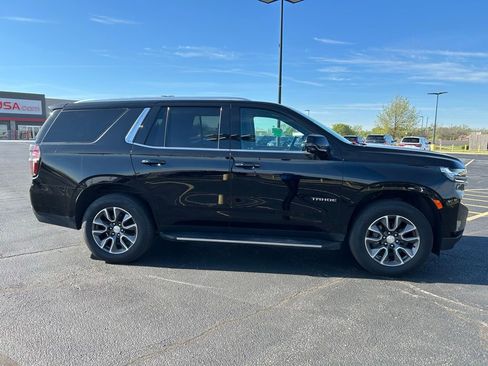 Used 2021 Chevrolet Tahoe LT w/ LT Signature Package AWD/4WD image 7