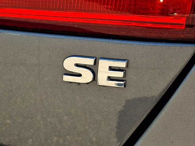 Used 2014 Volkswagen Jetta SE FWD image 31