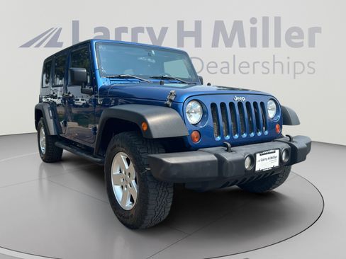 Used 2010 Jeep Wrangler Unlimited Sport AWD/4WD image 7