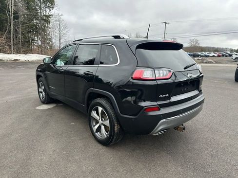 Used 2021 Jeep Cherokee Limited w/ Elite Package image 3
