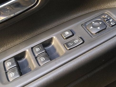 Used 2019 Mitsubishi Outlander GT image 27