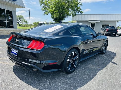 Used 2022 Ford Mustang Coupe w/ Equipment Group 101A RWD image 9