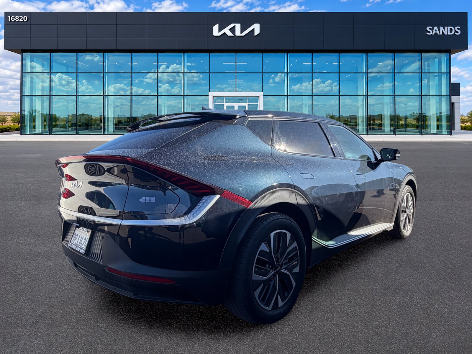 Used 2024 Kia EV6 Light RWD image 3