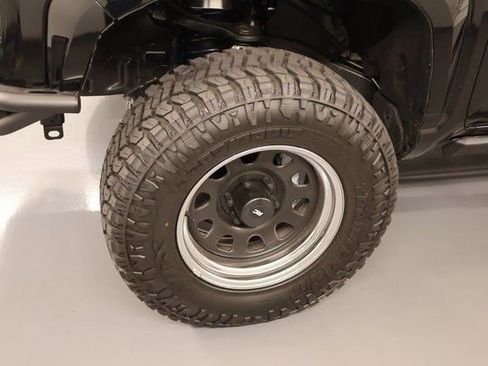 New 2025 Toyota Tacoma SR5 image 5