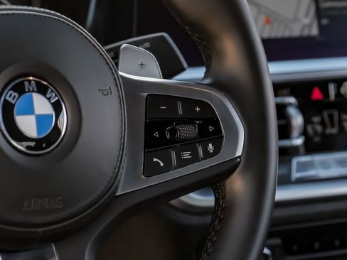 Used 2021 BMW 430i Coupe w/ M Sport Package image 18