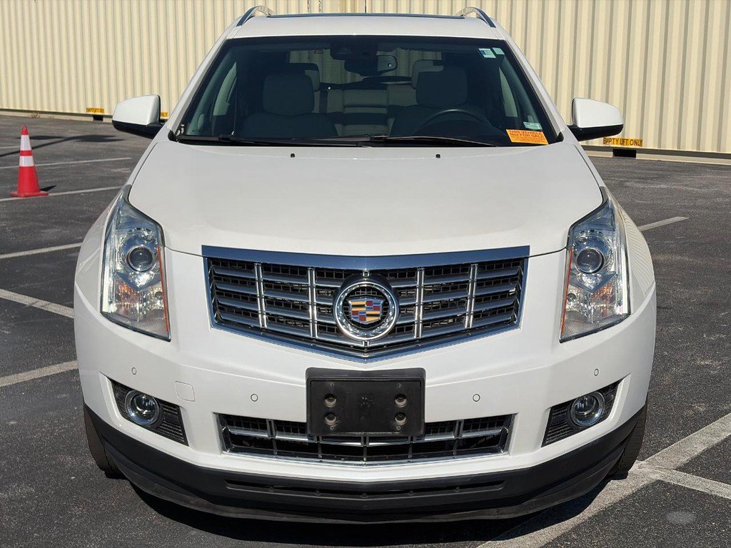 Used 2016 Cadillac SRX Performance w/ Driver Awareness Package AWD/4WD image 4