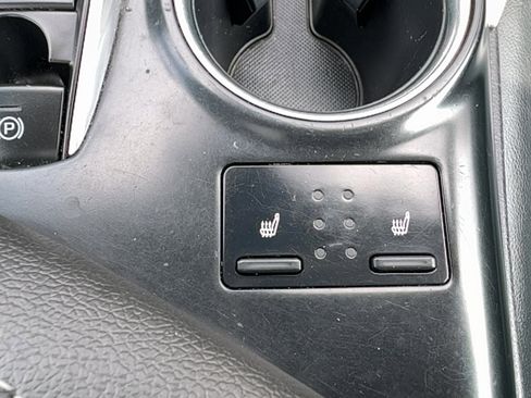 Used 2020 Toyota Camry XSE image 14