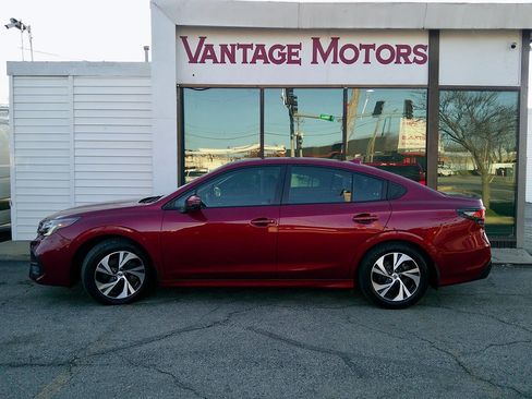 Used 2024 Subaru Legacy Premium image 9