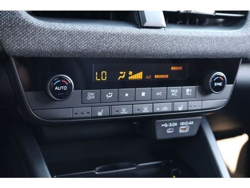 New 2026 Subaru Outback Limited AWD/4WD image 38