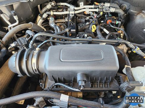 Used 2022 Ford Explorer XLT w/ Equipment Group 202A image 34