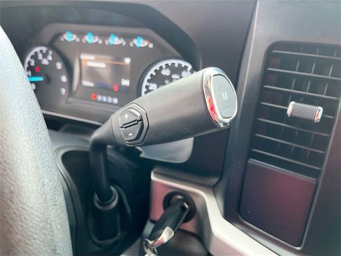 Used 2023 Ford F250 XL w/ XL Chrome Package image 16