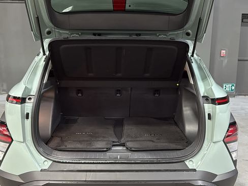 Used 2024 Hyundai Kona SEL FWD image 25