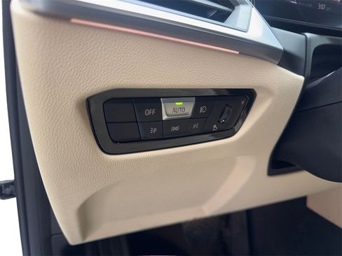 Used 2023 BMW 330i Sedan w/ Driving Assistance Package image 55