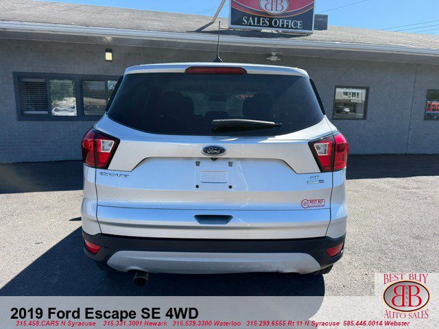 Used 2019 Ford Escape SE AWD/4WD image 4