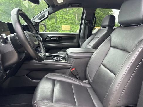 Certified 2025 Chevrolet Tahoe Z71 AWD/4WD image 38