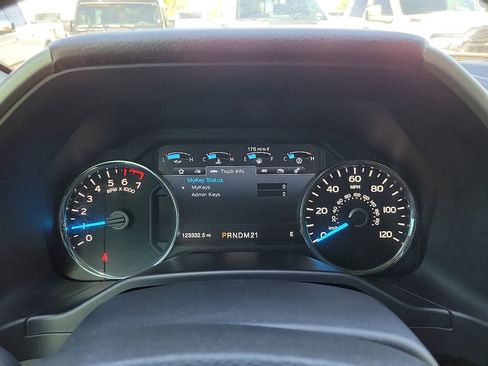 Used 2017 Ford F150 Lariat AWD/4WD image 23