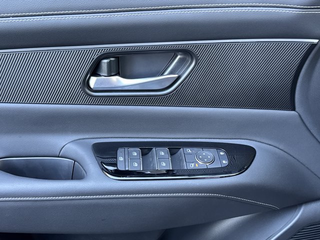 New 2025 Nissan Murano SV AWD/4WD image 7