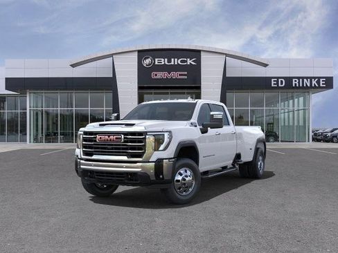New 2025 GMC Sierra 3500 SLT w/ SLT Premium Package image 25
