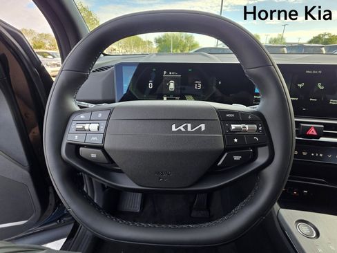 New 2026 Kia Sportage X-Line image 18