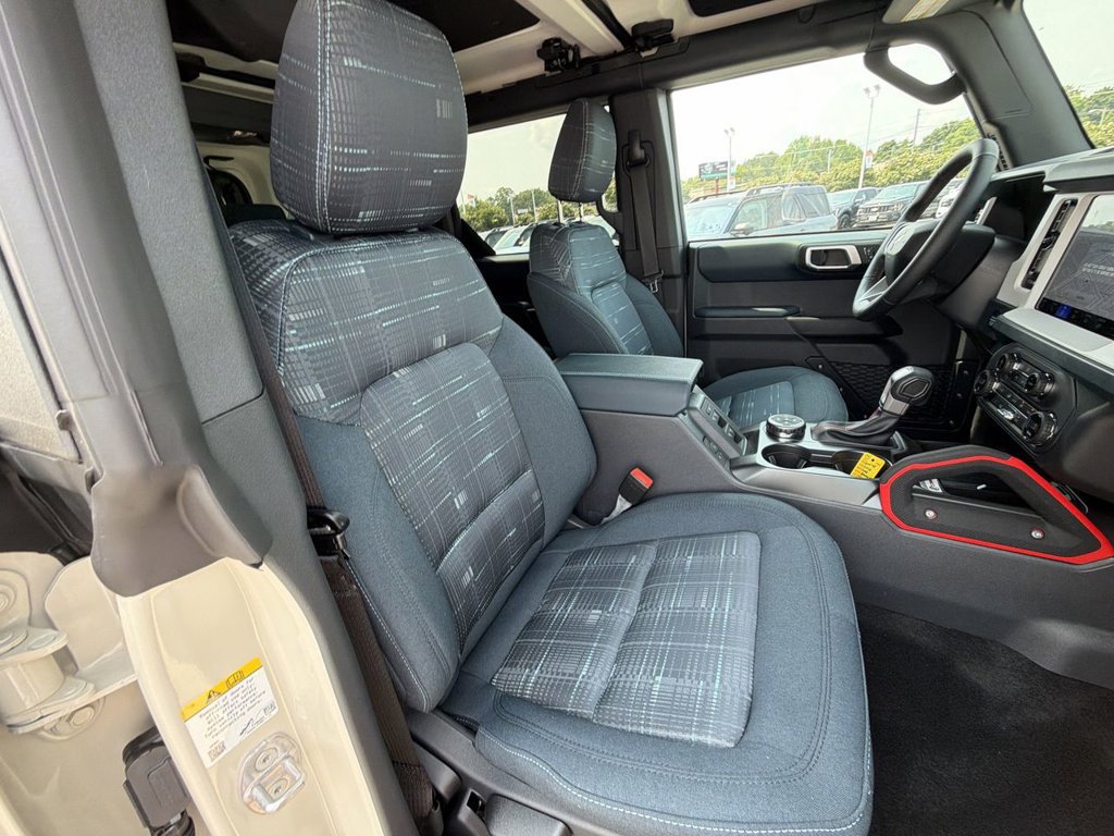 New 2026 Ford Bronco Heritage Edition AWD/4WD image 25