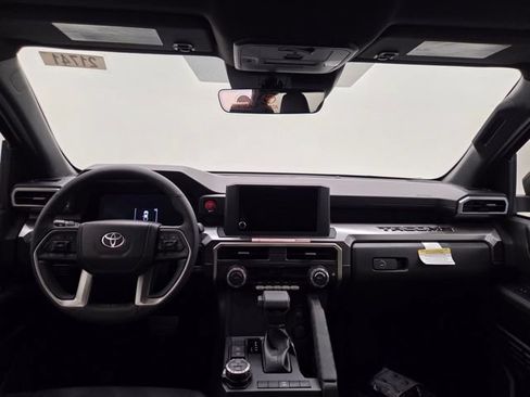 New 2026 Toyota Tacoma TRD Off-Road AWD/4WD image 42