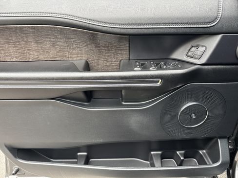 Used 2020 Ford Expedition Limited w/ Equipment Group 302A image 14
