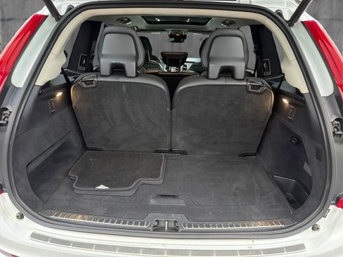 Used 2017 Volvo XC90 T6 Inscription w/ Luxury Package AWD/4WD image 13
