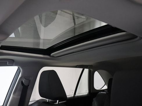 Used 2024 Toyota RAV4 XLE image 9