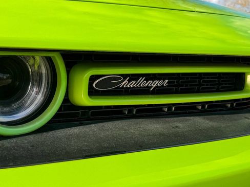 Used 2015 Dodge Challenger R/T Plus image 11