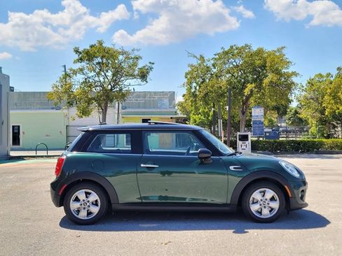 Used 2018 MINI Cooper 2-Door Hardtop FWD image 5