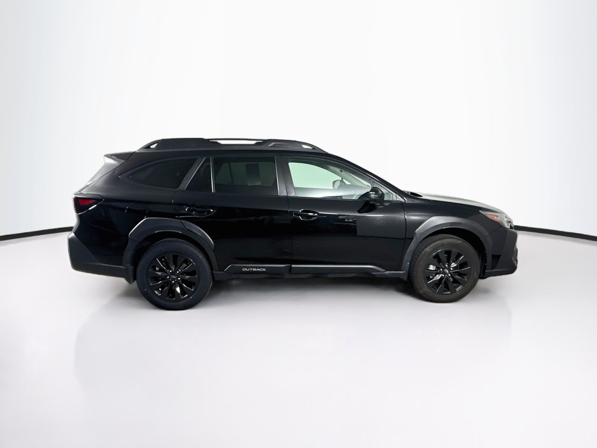 Used 2023 Subaru Outback Onyx Edition XT w/ Tech Package 2 AWD/4WD image 2