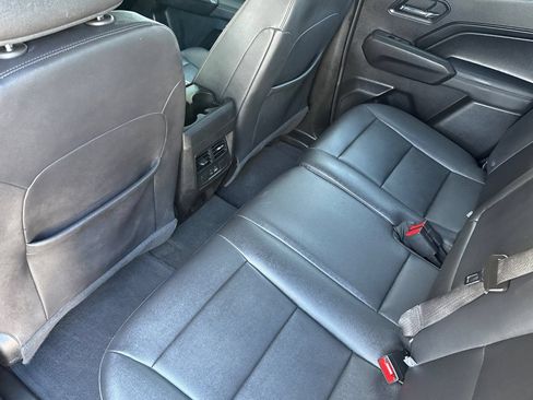 Used 2023 GMC Canyon Elevation w/ Elevation Premium Package RWD image 13