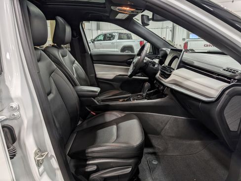 Used 2023 Jeep Compass Limited w/ Sun and Sound Group image 15