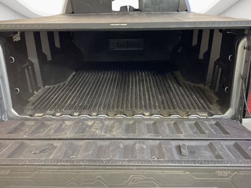 Used 2025 GMC Canyon Elevation w/ Convenience Package AWD/4WD image 16
