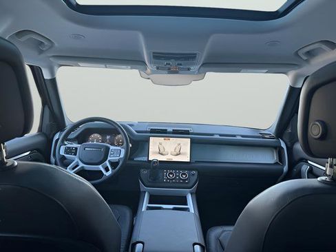 New 2025 Land Rover Defender 110 X-Dynamic SE image 13
