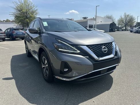 Used 2023 Nissan Murano SV image 7
