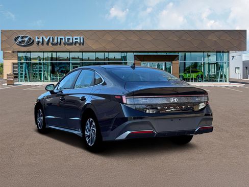 New 2026 Hyundai Sonata Blue image 5
