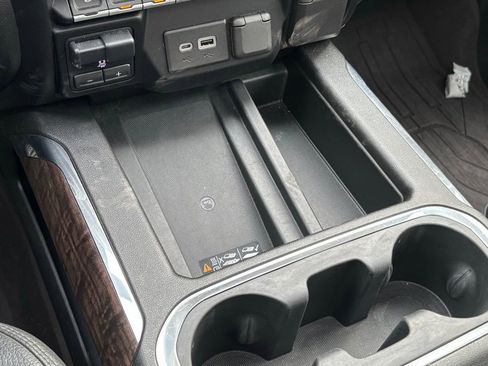 Used 2020 GMC Sierra 3500 Denali w/ Denali Ultimate Package image 13