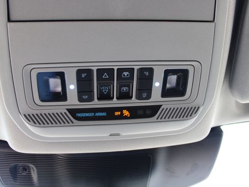 Used 2023 Ford Explorer Limited w/ Limited Technology Package RWD image 26