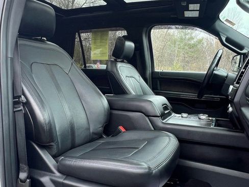 Used 2020 Ford Expedition Limited w/ Equipment Group 301A image 14