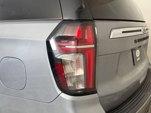 Used 2023 Chevrolet Suburban Premier RWD image 9