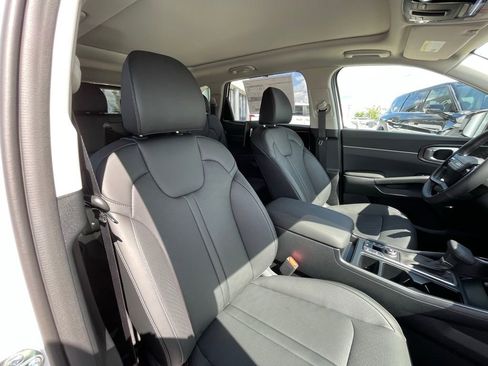 New 2026 Kia Sorento EX w/ EX Premium Package FWD image 33