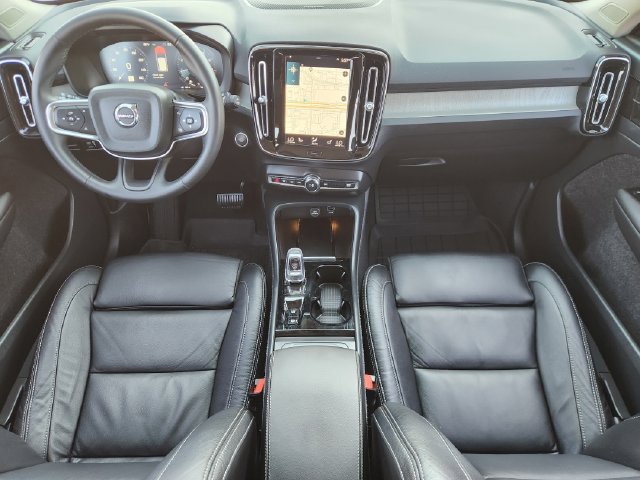 Used 2022 Volvo XC40 T5 Inscription AWD/4WD image 24